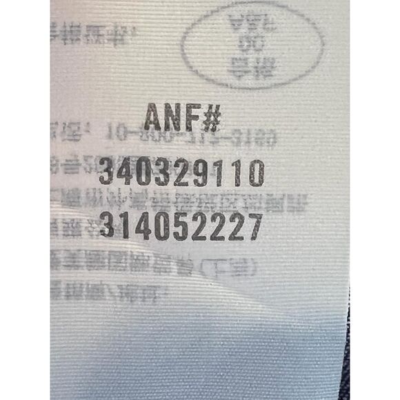 Hollister Classic Plaid Button Up Shirt - Size L - Picture 5 of 7